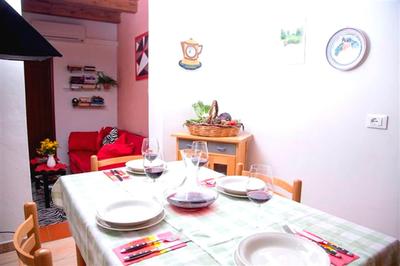 Charming house in Balestrate with mountain view