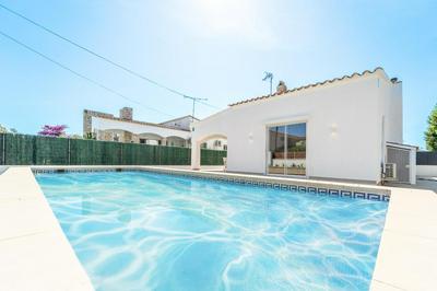 WELCS CASA 162 EMP con piscina privada
