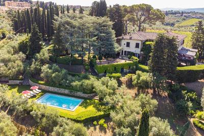 Villa D'Agnola by Mmega
