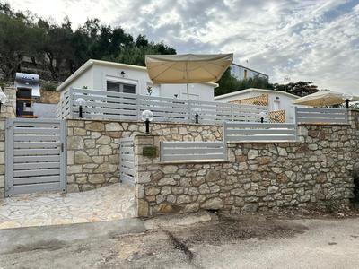 Rouli's Houses by All About Paxos