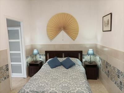 Casa Valientes A - Parking privado gratis & patio interior