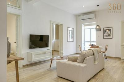 Designer 2BR home in the heart of Sliema with Wifi by 360 Estates