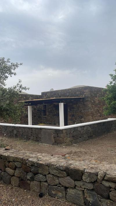 Ciuri di Pantelleria Dammusi