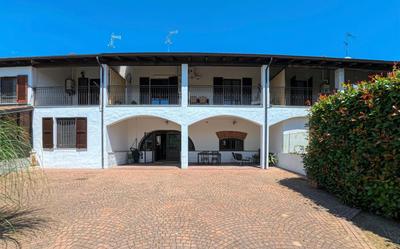 Villa con terrazzo e cortile privato 200m2 pet friendly
