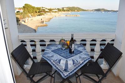 Beachfront Apartment - Janice Beach Pakoštane - Adults Only