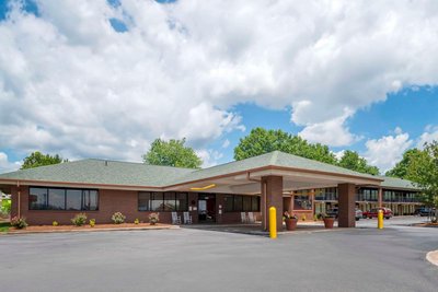 Quality Inn near Speedway, Photo 2