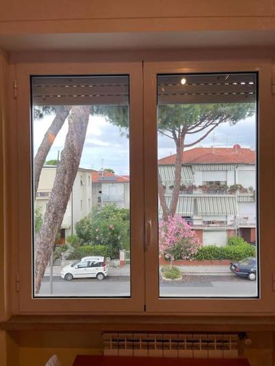 Luminosa casa con posto auto in Versilia a 5 min dal mare