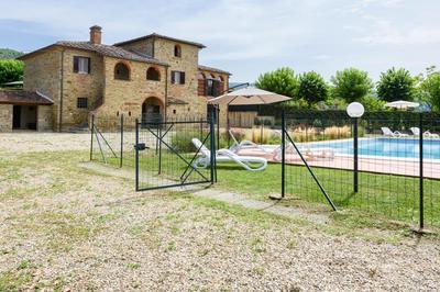 Villa Pasqualina by Mmega