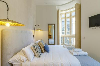 Marques de Velazquez II by Caleta Homes