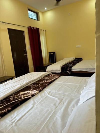 Hotel Jagdamba & Restaurant