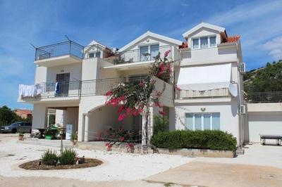 APARTMANI BELVEDERE BILO