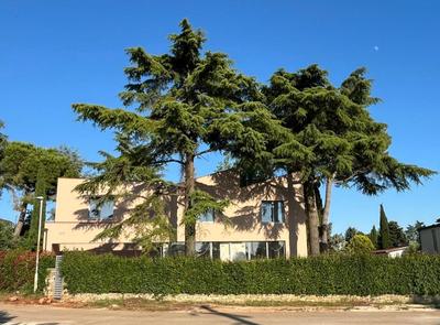 VALDORA - Luxury villa with heated pool