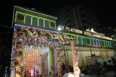 le platinum hotel