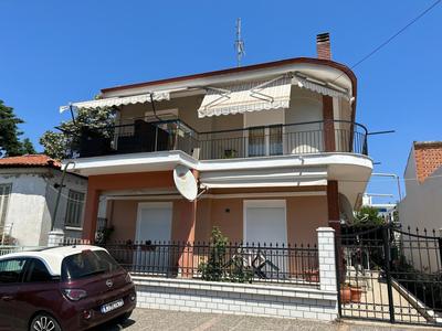2 charming bedroom apartments