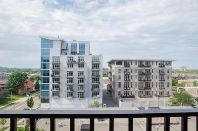 Chic East Side 1BR Apt with Balcony, Pool, and Gym