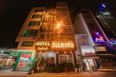 Diamond Hotel CMT8 - Center SaiGon