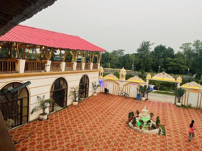 La Pahi Palace- Banquet and Resort