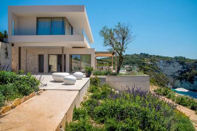 SeaWhisper Villa by PaxosRetreats