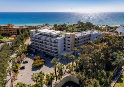Beach Front Luxury T1 Apt Pools Garage Tennis