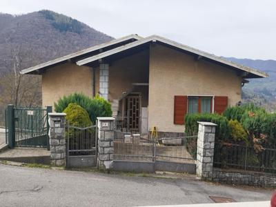 Casa tra i Laghi