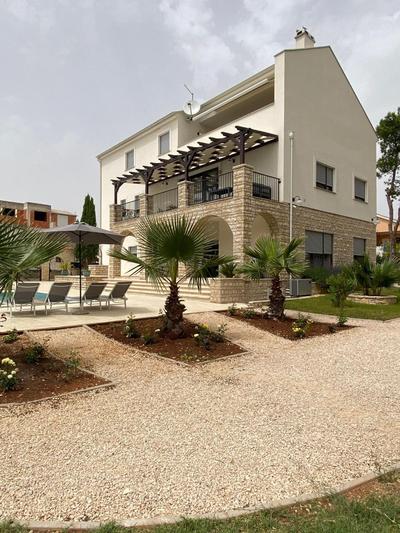 Villa Jalan