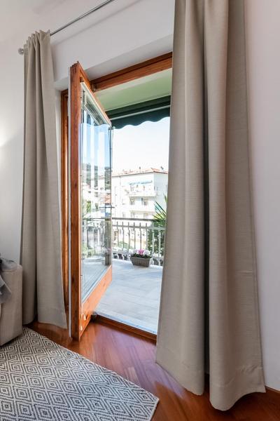 -QUADRILOCALE IN CENTRO-Vicino alla spiaggia