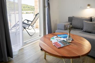Maloa One Bedroom 2