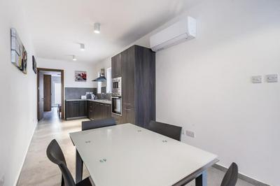 New Penthouse close to the seafront by SF HOMES