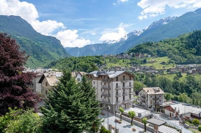 Panoramic Chiesa Valmalenco