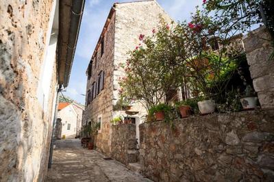 Holiday Home Skala and Kala with hot tubs