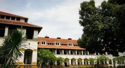 Griya Loka 2 Syariah Near Simpang Lima Mitra RedDoorz