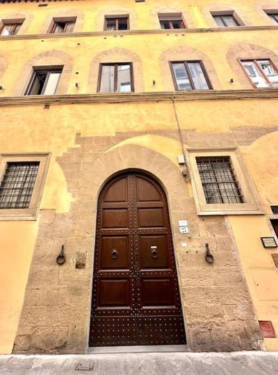 Romantico appartamento con vista su ponte vecchio
