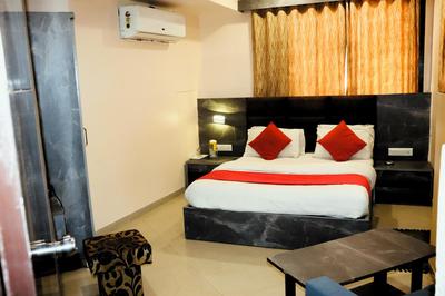 Vrundavan Hotel Gandhinagar