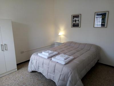 Urquiza - Habitación para turistas