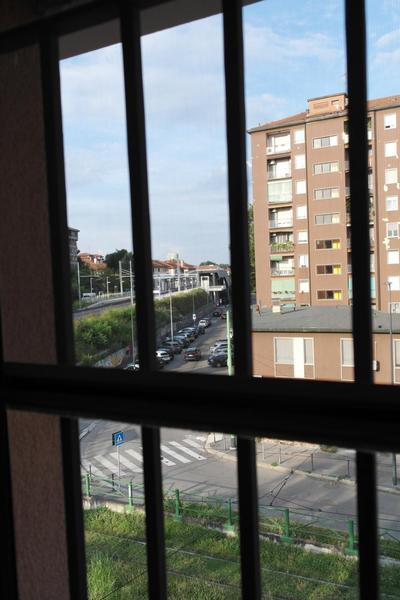 Luminoso Bilocale zona Tibaldi Bocconi
