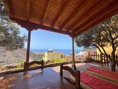 Casa Roja La Calera