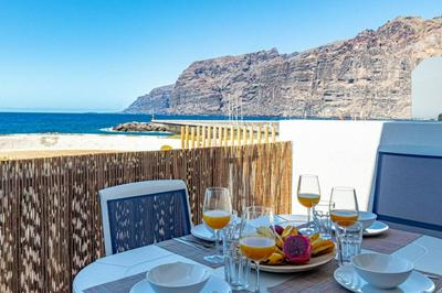 Oceanfront Oasis by Dream Homes Tenerife