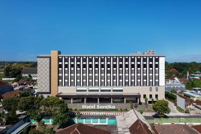 Hotel Santika Blitar