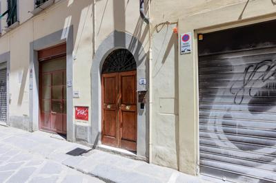 Santa Croce Nest