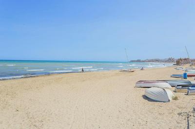 064 New Modern Mood - Alicante Holiday