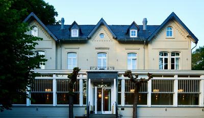 VILLA FIRST im Sophienhof