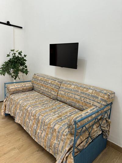 Andreas home
