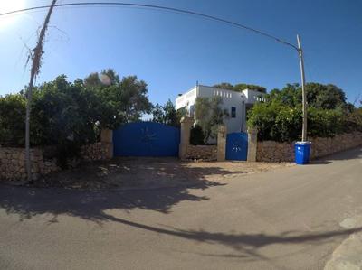 Villa Caputo con posto auto e giardino immenso