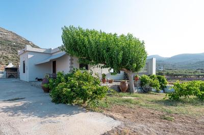 Unique 2 BDR Popi Villa IN FRONT of the SEA