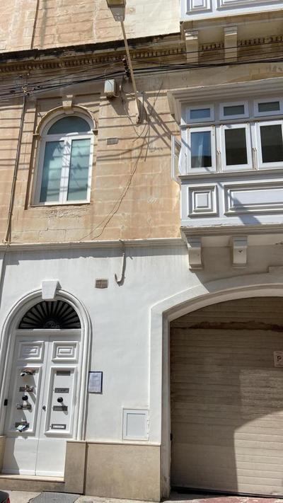 Central Sliema Apartment
