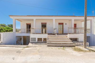 Sisters` house by BarbarHouse