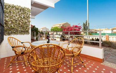 3 Bedroom Pet Friendly Home In Los Urrutias