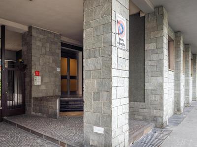 Cozy Apartment Near Milano Centrale - 4 Guests