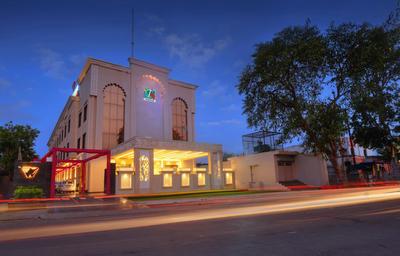 Wingston A TreeHouse Hotel, Barsana