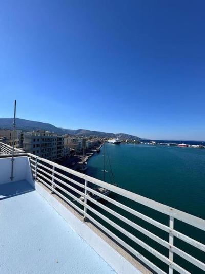 Panoramic Port Penthouse
